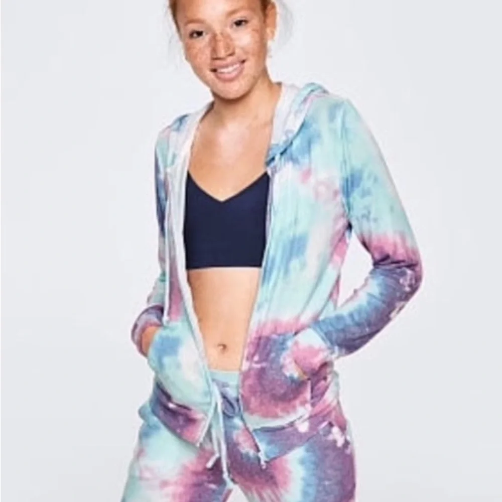 NWT Tie-Dye Hoodie and Jogger Set VS PINK - Picture 4 of 9